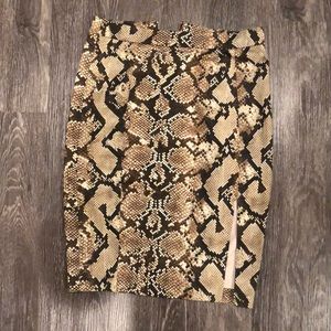 Snake print skirt with split